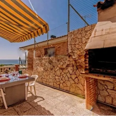Chalet Santa Susana