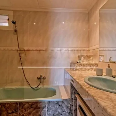 Chalet Santa Susana * Santa Susanna
